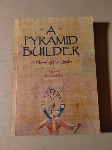 A Pyramid Builder